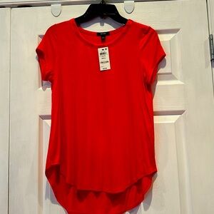 Red satin trim high low tee from Alfani. NWT.